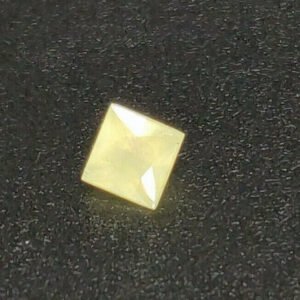 0.28 ct ADAMITE - MEXICO